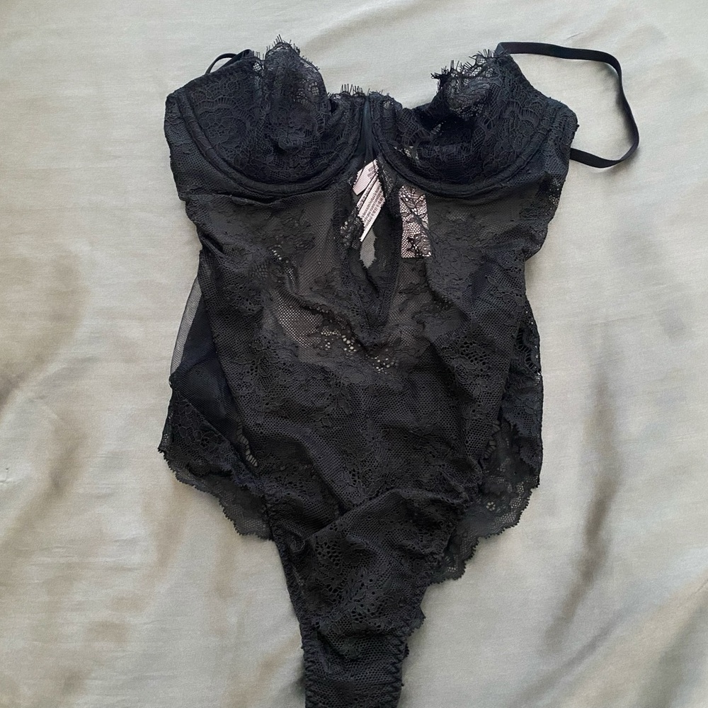 NWT! Victoria’s Secret Teddy
